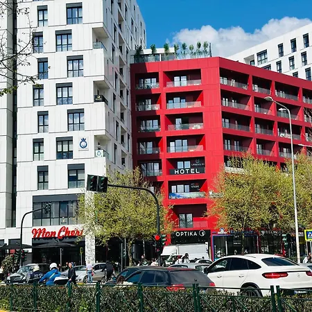 Bluemoon Retreat Hotel Tirana