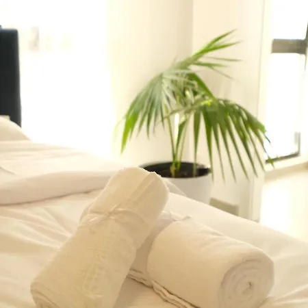 Bluemoon Retreat Hotel