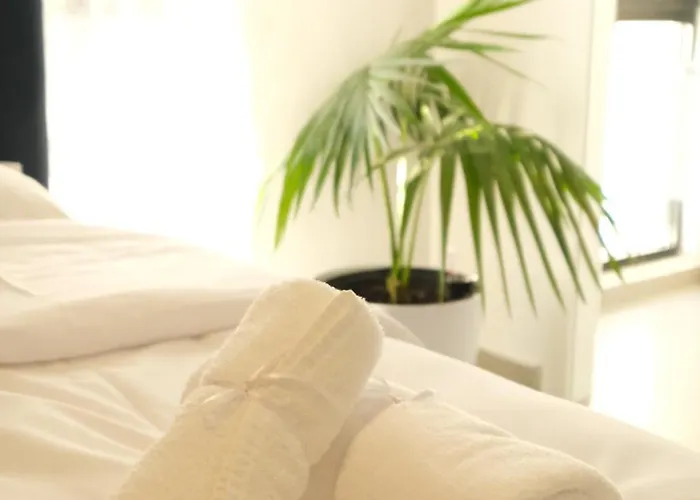 Bluemoon Retreat Hotel