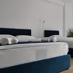 Hotel Bluemoon Retreat *