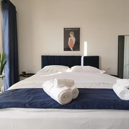 Bluemoon Retreat Szálloda *