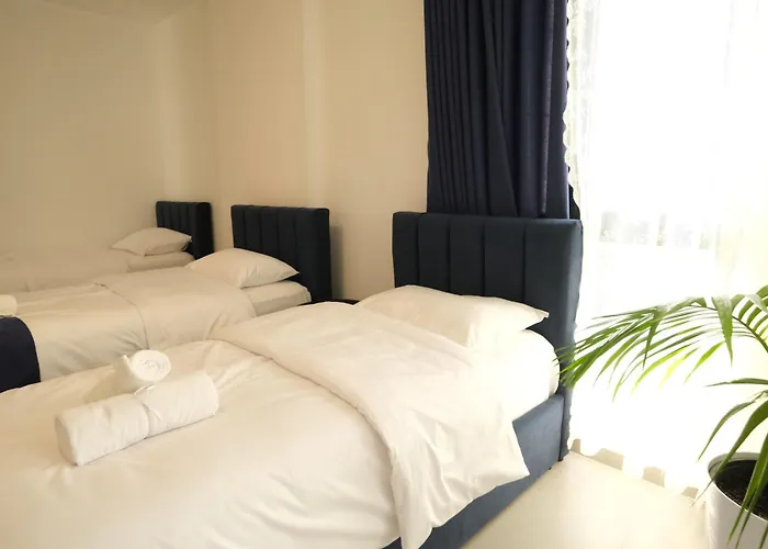 Bluemoon Retreat Szálloda Tirana