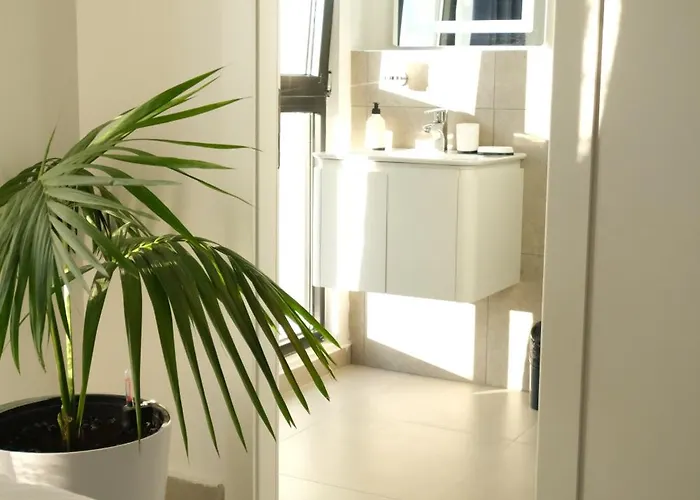 Bluemoon Retreat * Tirana